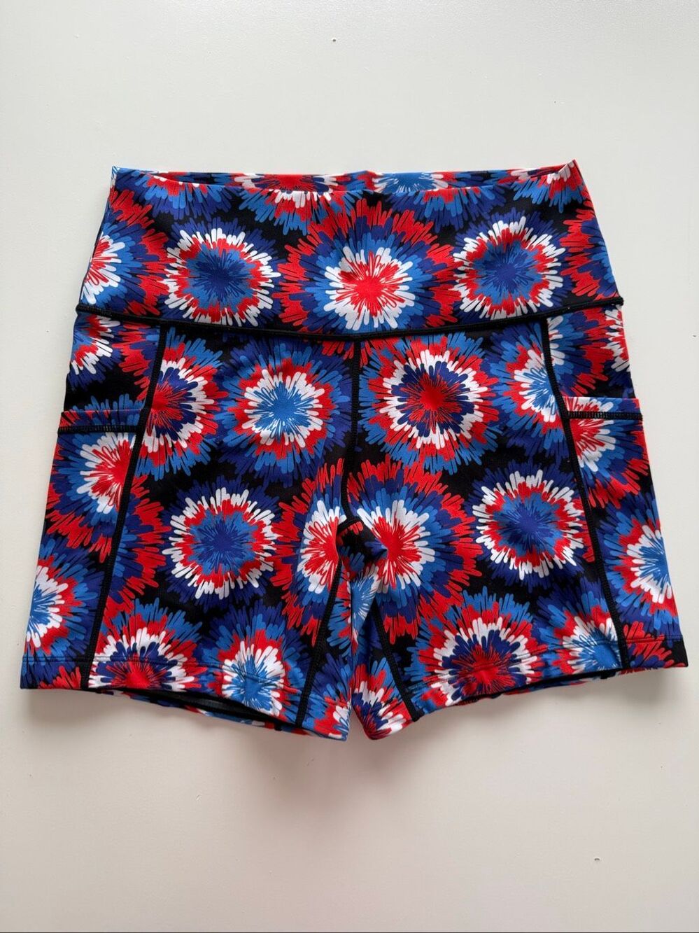 CVG Constantly Varied Gear Starburst Patriotic Splatter Bike Shorts S